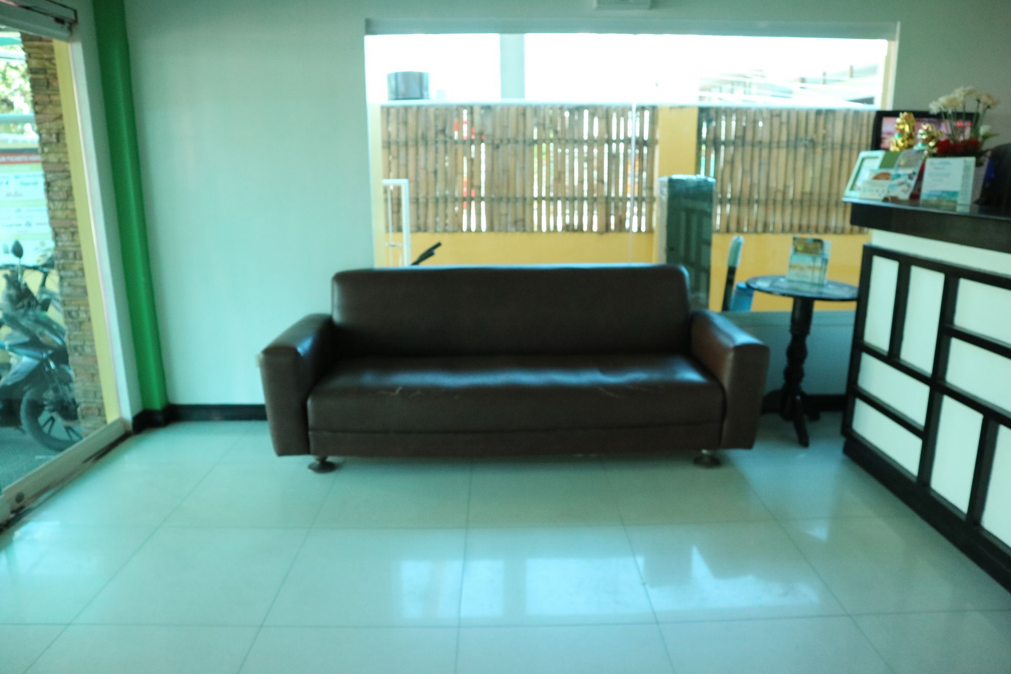 Avana Hills Boracay Liltime Deluxe Suite Balabag  Exteriör bild